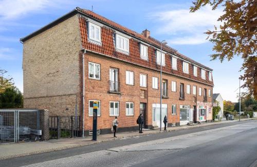 Kastrup Apartment | Charming Retreat Near Copenhagen