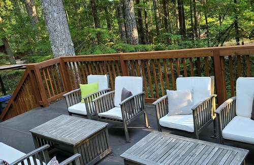 Hoodsport Cabin | Charming Retreat w/Woodstove & Old School Movies - Hoodsport/Lake Cushman