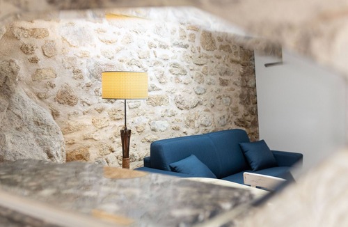 Mortagne-sur-Sevre Cottage | Charming riverside studio for 2 - private terrace, shared outdoor space, recently renovated