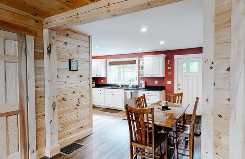 Rockwood House | Charming riverfront home with mountain views & private dock