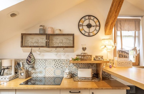 Barr Apartment | Charming romantic 4-star loft with private garage