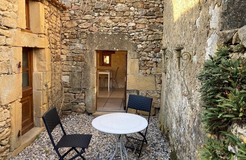 Sainte Croix de Beaumont Cottage | Charming romantic gite