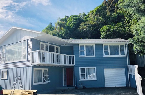 Stokes Valley House | Charming Room available in Stokes Valley, Lower Hutt