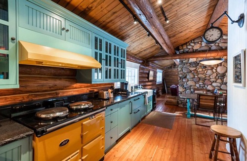 Game Creek Cabin | Charming, Rustic Cabin on River on a Working Wyoming Ranch