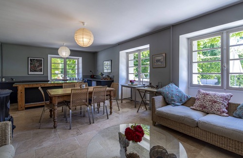 Montreal House | Charming rural double cottages - private pool and park