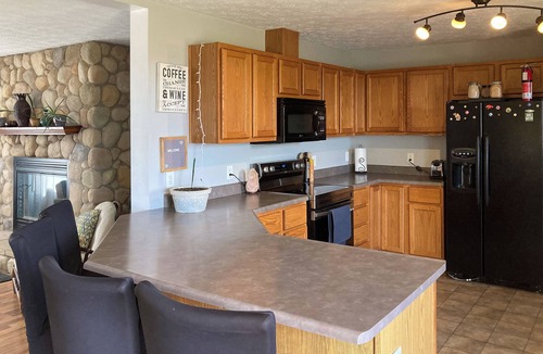 Nappanee Apartment | Charming Rural Hideaway