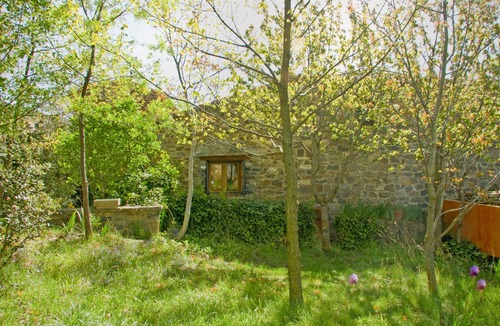 Navalsaz Cottage | Charming rural house, in a very pretty and quiet village.