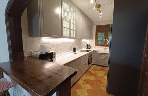 Les Tres Cales Cottage | Charming Rustic Villa with Pool & Mediterranean Garden