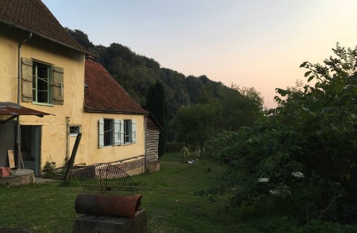 Mouriez Cottage | Charming Rustic 2 bedroom annex cottage