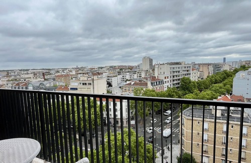 Centre Ville Apartment | Charming studio with balcony on the 10th floor