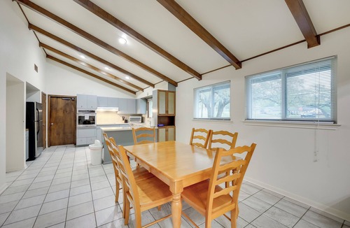 Medical Center District House | Charming San Antonio Abode ~ 10 Mi to River Walk!