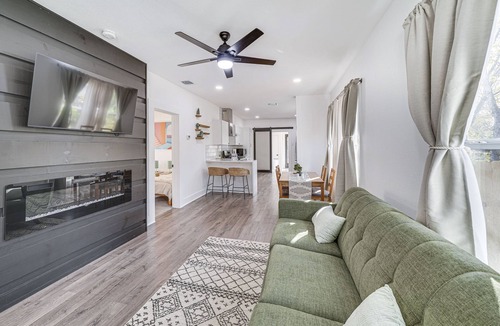 Nevada Street House | Charming San Antonio Home ~ 2 Mi to The Alamo!