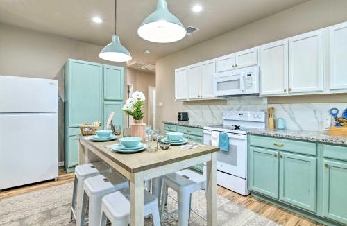 Highland Park House | Charming San Antonio Home ~ 4 Mi to Downtown
