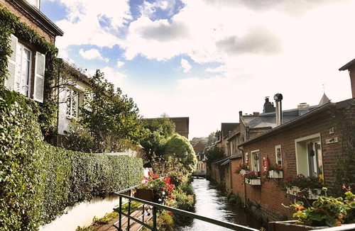 Veules-les-Roses House | Charming, sand beach 200 m, calm, parking, 4 bedrooms, 3 bathrooms
