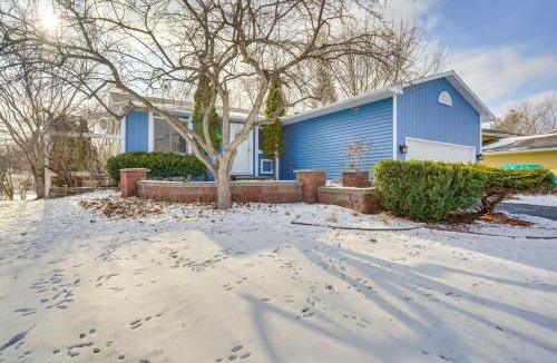 Savage House | Charming Savage Home with Yard 18 Mi to Minneapolis
