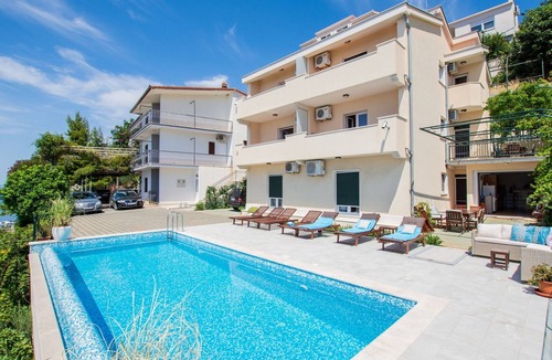 Celina Apartment | Charming Seaside Apartment