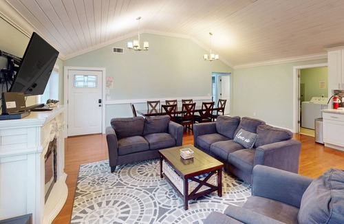 Seaside House | Charming Seaside home w/Private Hot tub and easy beach access