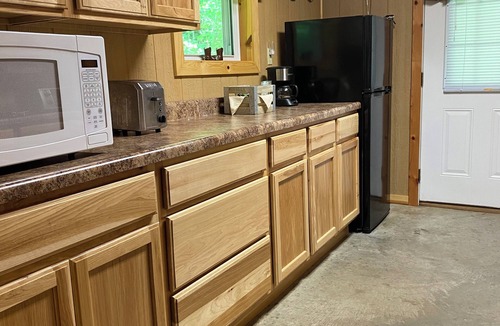 Millersville Cabin | Charming Secluded Getaway Cabin within minutes of amenities