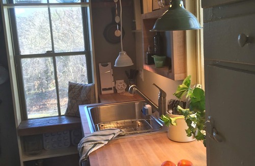 Provincetown Cottage | Charming Secluded Cottage In East End
