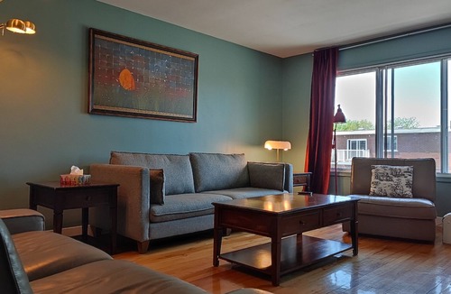 Laval-des-Rapides Apartment | Charming, Serene & Conveniently Located Apartment