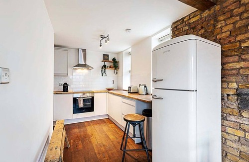 Bishopsgate Apartment | Charming Shoreditch Apartment