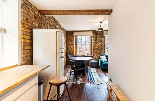 Bishopsgate Apartment | Charming Shoreditch Apartment