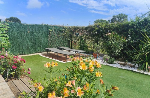 Pomerols House | Charming single-storey house in a quiet location