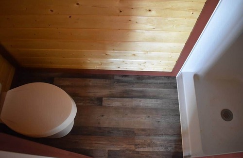 Floydada Cabin | Charming small cabin