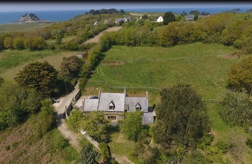 Cancale House | Charming Small Farmhouse 600 M FROM THE BEACHES