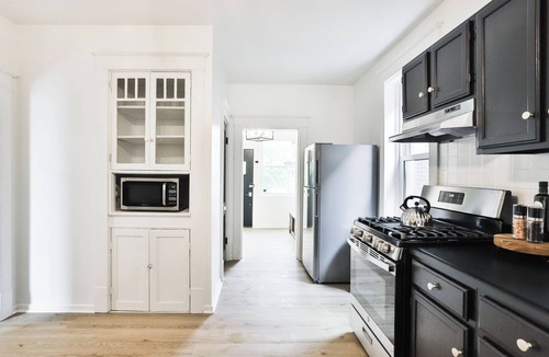 St. Louis House | Charming South City 2 Bedroom House