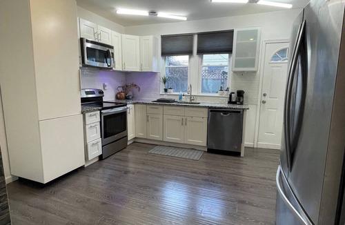 Whitman House | Charming South Philly Home