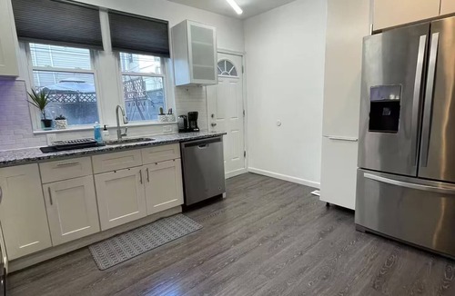 Whitman House | Charming South Philly Home