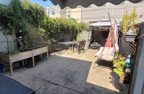 Whitman House | Charming South Philly Home