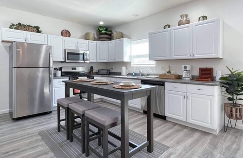 Southeastern Sacramento House | Charming, spacious 3 bdrm near brewery/restaurants