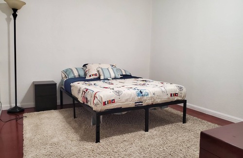 Southwest Annex House | Charming spacious 3 bedroom 1 bath