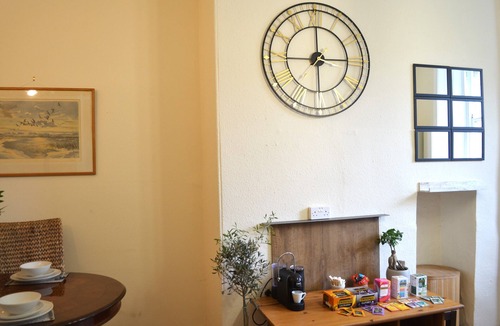 Bruntsfield Apartment | Charming Spacious Central Apartment