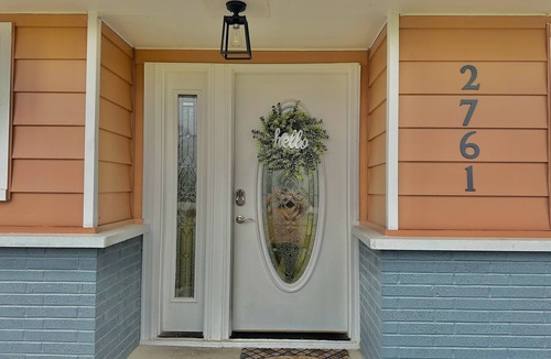 Shelbyville House | Charming Spacious Get Away