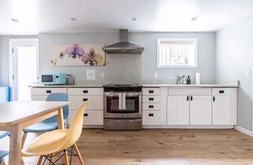 Seattle Metro Area House | Charming & Spacious Lakewood Retreat with 4BR/2BA