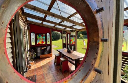 Otaki Apartment | Charming Spacious Rural Otaki Retreat