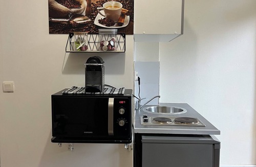 Les Fougeres Apartment | Charming Spacious Studio Paris