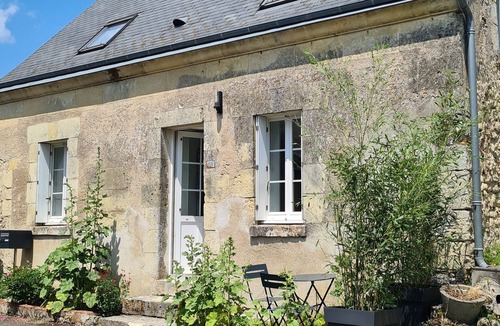 Montlouis-sur-Loire House | Charming stone house, 3*, quiet, close to amenities, Touraine Cottage