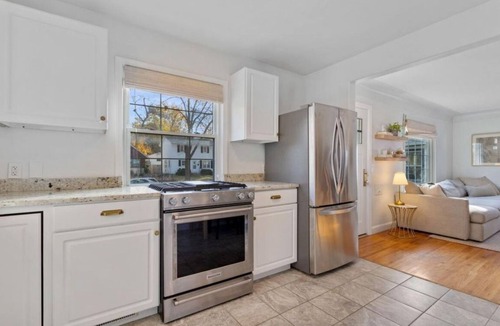St. Louis Park House | Charming St. Louis Park Home