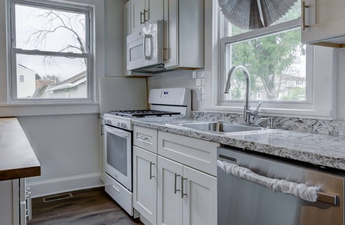 Keyport House | Charming stay by NYC and beaches