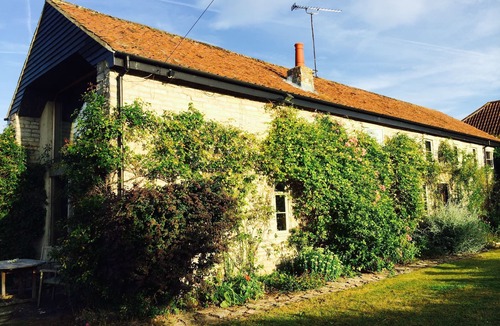 Somerton House | Charming stone barn conversion in Somerset