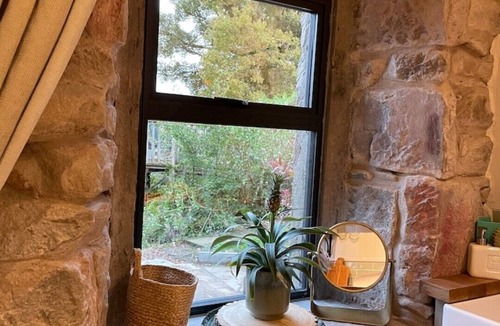 Alexandria Cottage | Charming stone Bothy at Loch Lomond