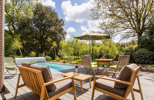 Saint-Lyphard Cottage | Charming Stone Cottage with Heated Pool, Private Garden, and Close to Beaches