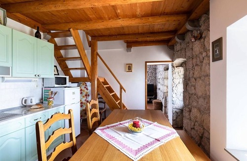 Mihanici Villa | Charming Stone Cottage, Private Pool & Panoramic Views of the Konavle Valley - 30mins to Dubrovnik!