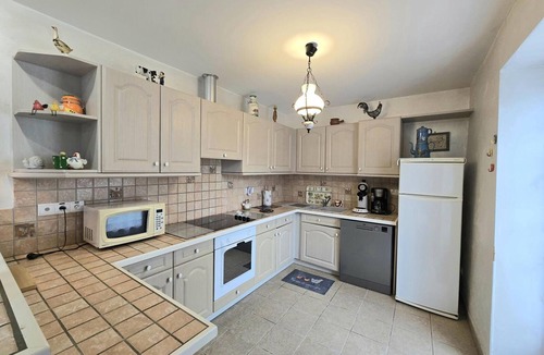Mazeyrolles Cottage | Charming stone house with fireplace and pets allowed