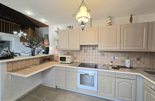 Mazeyrolles Cottage | Charming stone house with fireplace and pets allowed