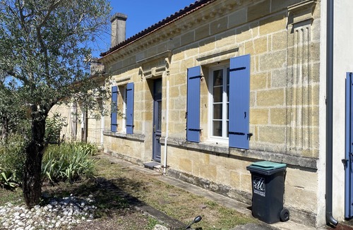 Cadaujac House | Charming stone house